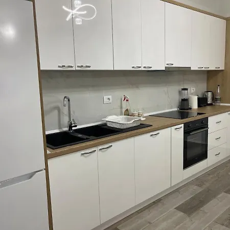 公寓 Velia House Peshkopi